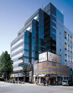 クリスタルパークビル