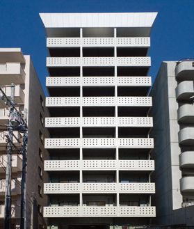 グランルージュ栄