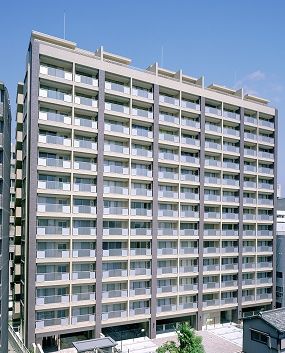 プレジオ西中島