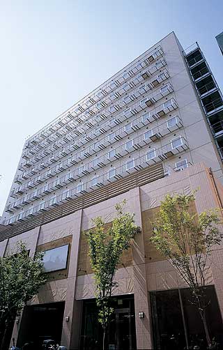 ファルコン心斎橋