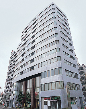 内山南小倉駅前ビル