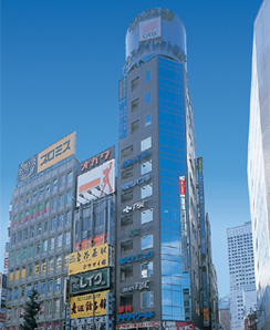 ラウンドクロス西新宿