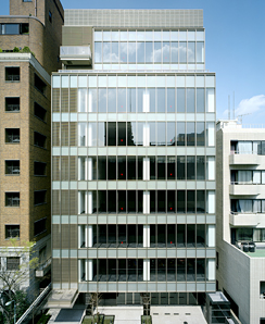 ラウンドクロス渋谷 （旧：エス・ティー・ワールドビル）