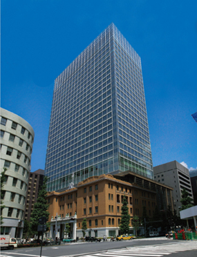 三菱UFJ信託銀行本店ビル